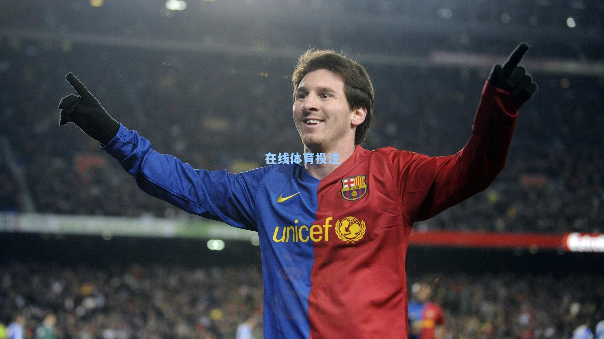 罗马体育总监马萨拉坦言,桑乔缺乏加盟动力 佩莱格里尼报价评估中