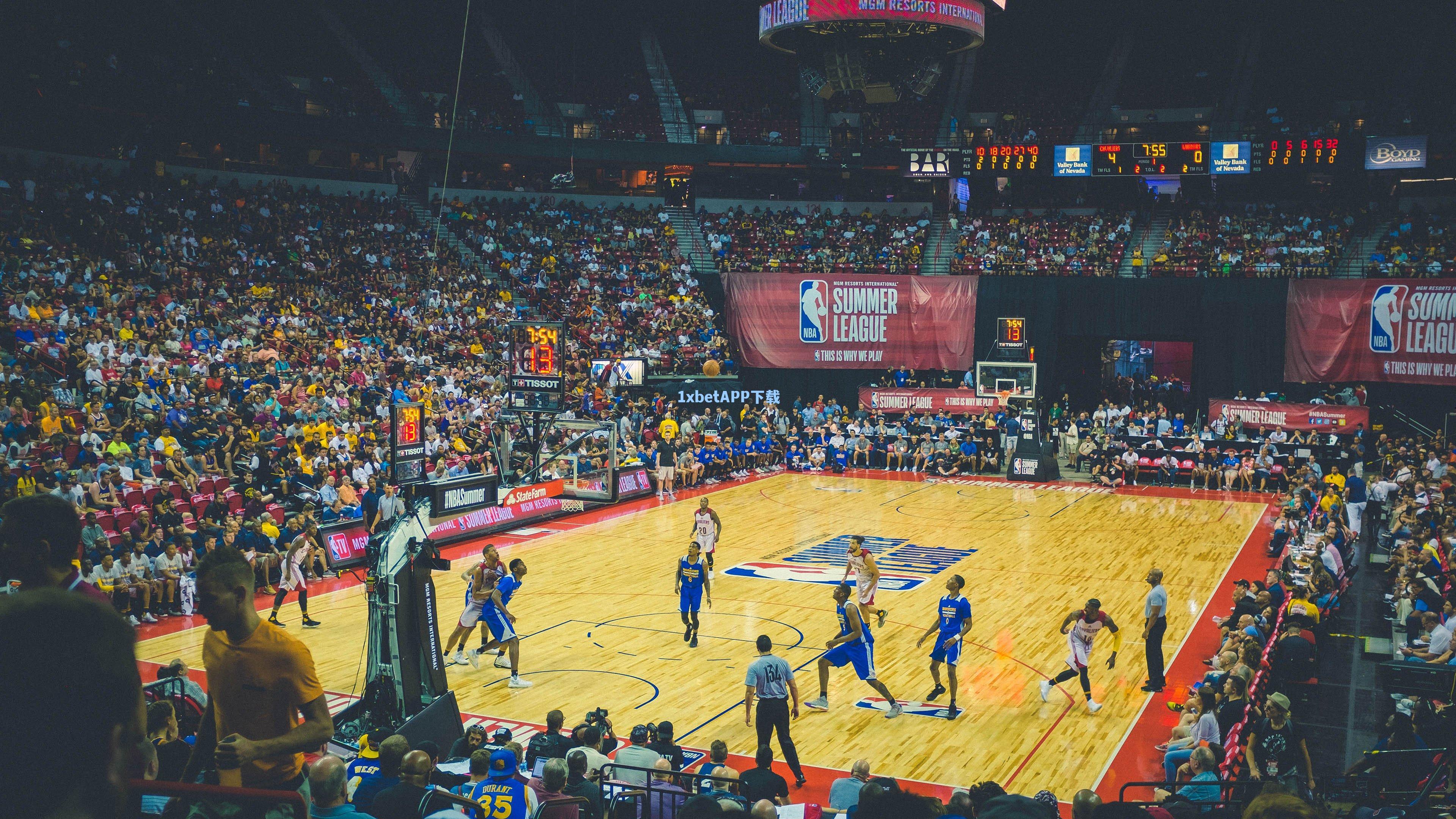 大连人俱乐部官宣重磅引援,朱挺、阎相闯、吕鹏领衔十二名内援加盟,新赛季阵容全面升级