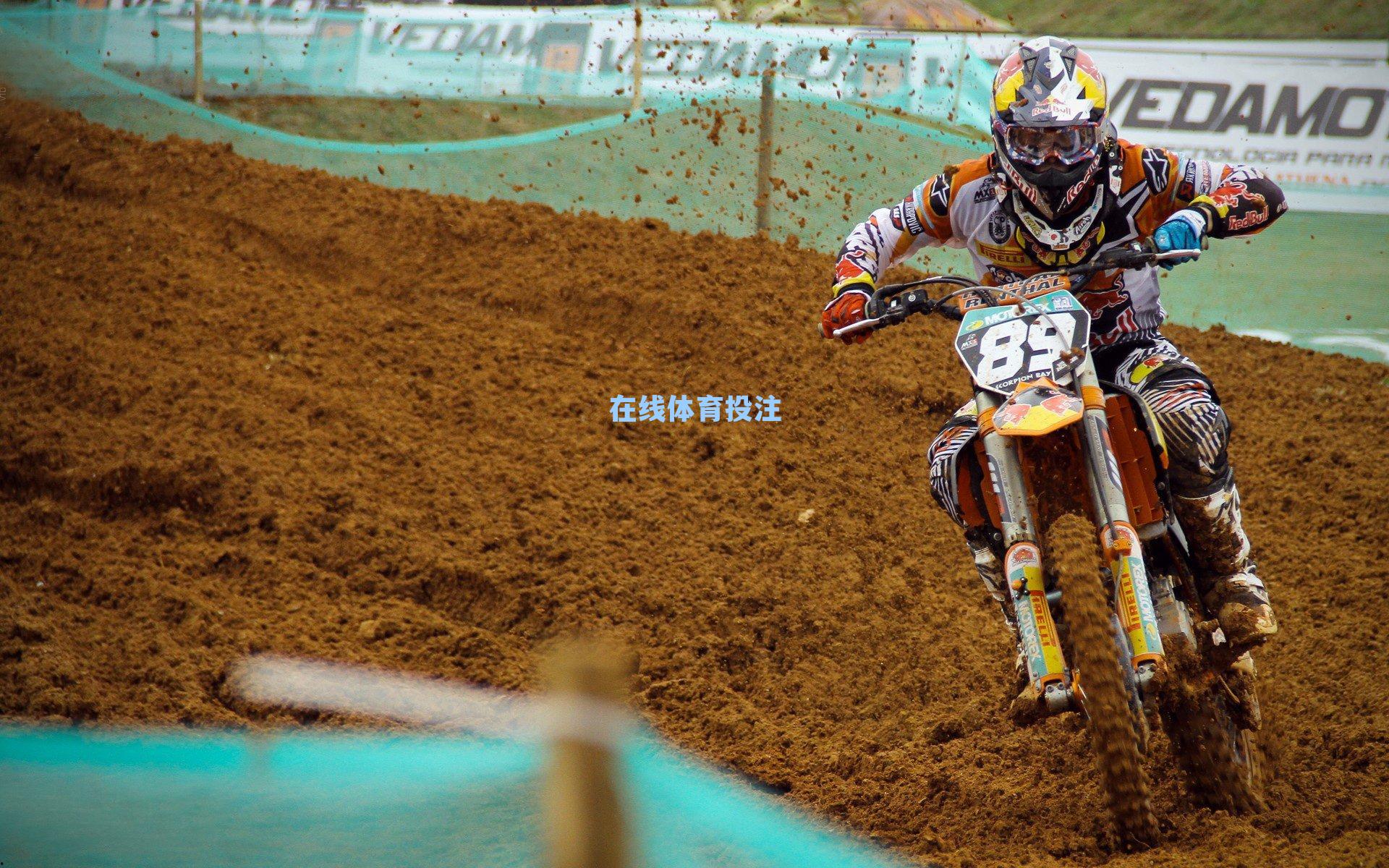 中超激战，奥乌苏世界波惊艳，李永佳首球助沧州3比2逆转梅州